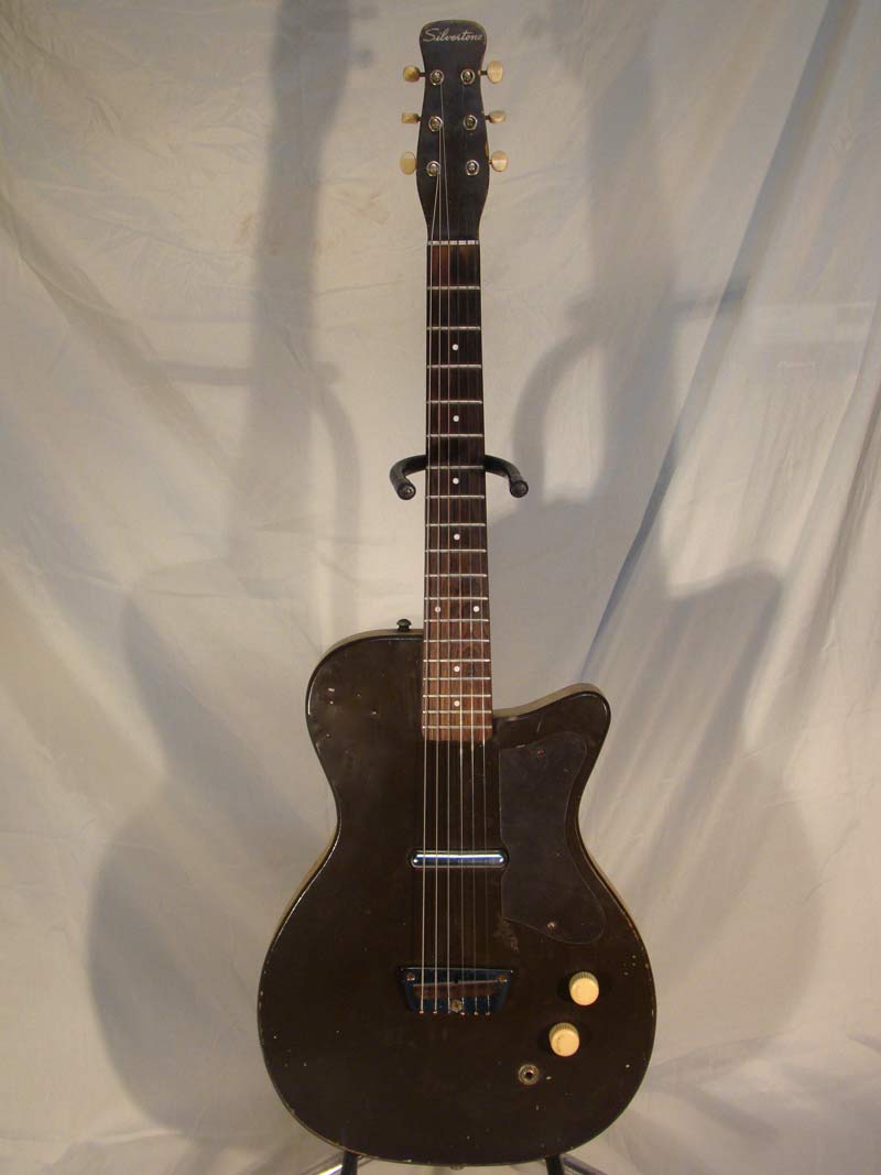 photo of electric guitar: ​1960 Silvertone U1 Model 1300